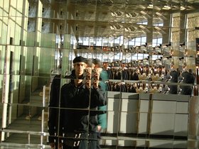 ../2000/03/24-AUS-leaving.jpg
