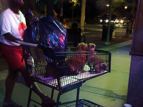 ../2001/08/18-in-cart-dog.jpg