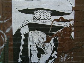 ../2003/10/05-1520-war-ny-stencil.jpg