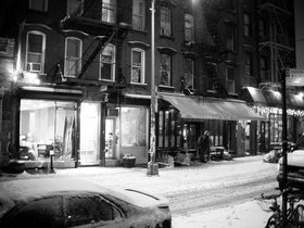 ../2003/12/05-lower-east_side-snow.jpg