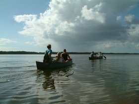 ../2004/01/06-miami-FL-everglades-canoe-lake.jpg