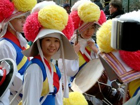 2004