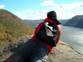 25-breakneck-NY-nora-cliff.jpg