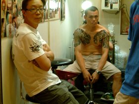 ../2007/08/05-1949-by_nora-night-market-tattoo-bynora.jpg