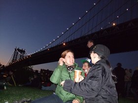 ../2008/05/22-1918-brooklyn_bridge-bridge-jen-tina-nora-po.jpg