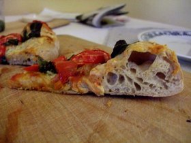 20-1714-bread-pizza-crumb.jpg