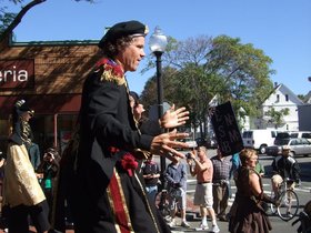 ../2010/10/10-1143-davis_sq-honk-stilts.jpg