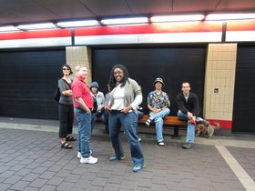 ../2012/05/18-1415-cambridge-MA-waiting-for-bus.jpg