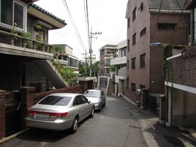 ../2012/07/30-1344-KOR-street-seoul.jpg