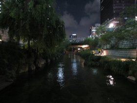 ../2012/07/30-2130-KOR-cheonggyecheon-seoul.jpg