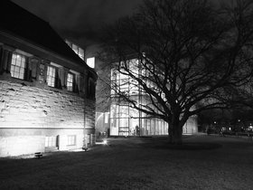 ../2012/12/20-1951-library.jpg