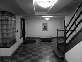 ../2012/12/31-2124-building.jpg