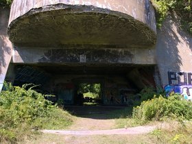 05-1308-ME-battery_steele-peaks_island.jpg