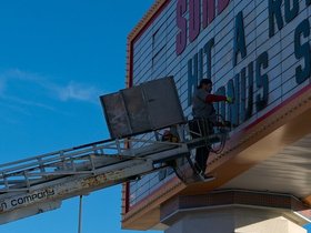 ../2015/11/20-0753-worker-las_vegas-NV.jpg