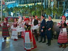 ../2015/11/20-1749-las_vegas-NV-the_strip-street.jpg
