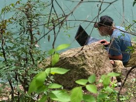 ../2016/03/11-1353-barton_springs-TX-austin-man.jpg