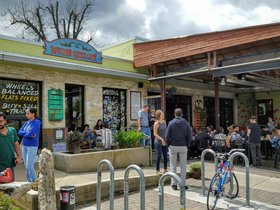 ../2016/03/12-1239-restaurant-austin-TX-vegetarian.jpg