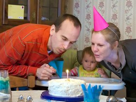 09-1602-lisa-dan-cecilia.jpg