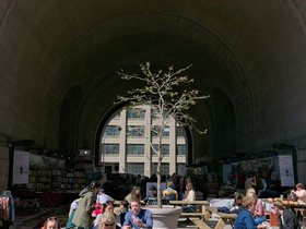 17-0950-flea_market-brooklyn-NY.jpg
