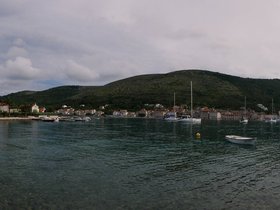 ../2016/05/15-1551-vis-HRV-island-pano.jpg