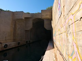 ../2016/05/16-1611-vis-HRV-island-ruins.jpg