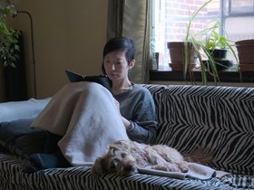 02-1500-nora-dog-casper.jpg