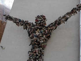 ../2018/05/26-1414-museum-prague-CZE-sculpture.jpg