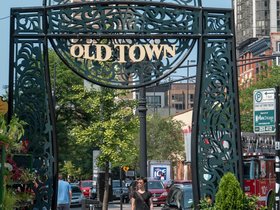 11-1455-nora-chicago-IL-street.jpg