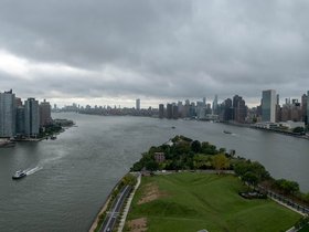 ../2018/10/11-1423-NYC-NY-skyline-pano.jpg