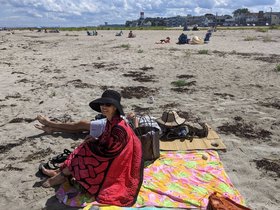 ../2021/08/21-1346-winthrop-MA-beach-joseph-nora.jpg