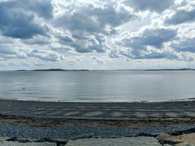 ../2021/08/21-1526-deer_island-MA-pano-beach.jpg