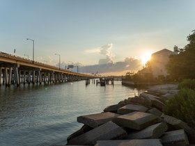 ../2022/07/03-1916-norfolk_VA-flag-sunset-july_5.jpg