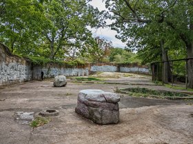 ../2022/09/25-1301-franklin_zoo-MA-abandoned.jpg