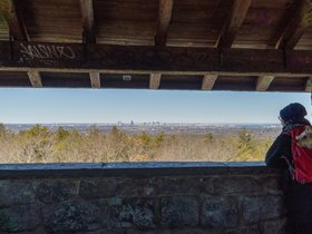 ../2023/03/06-1333-view-hiking-blue_hill-MA-casper-nora-boston.jpg
