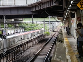 ../2026/08/05-1528-JPN-tokyo-train.jpg